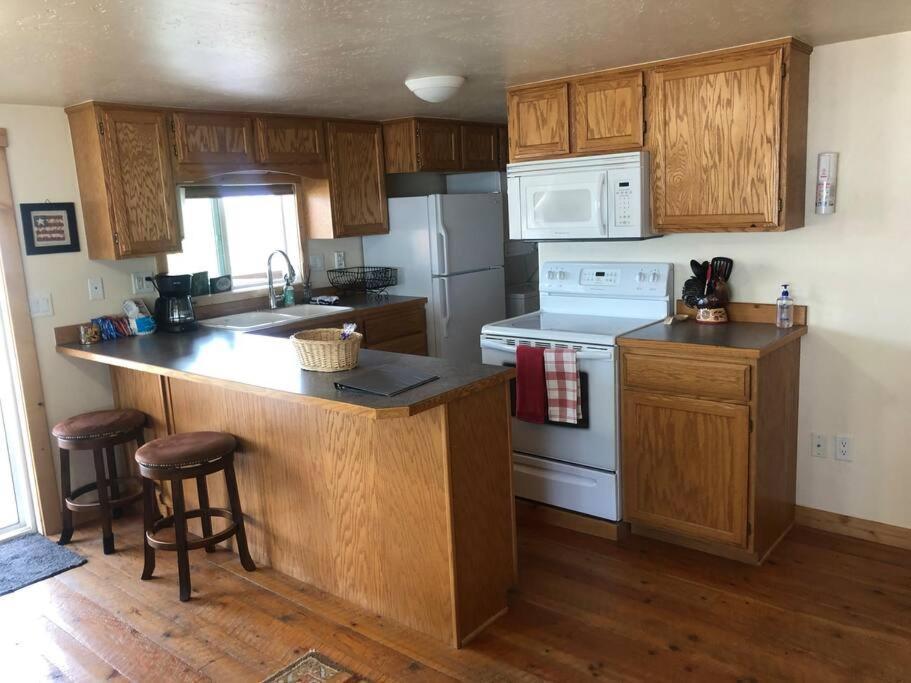 Stunning Views, Prime Location Holiday home *