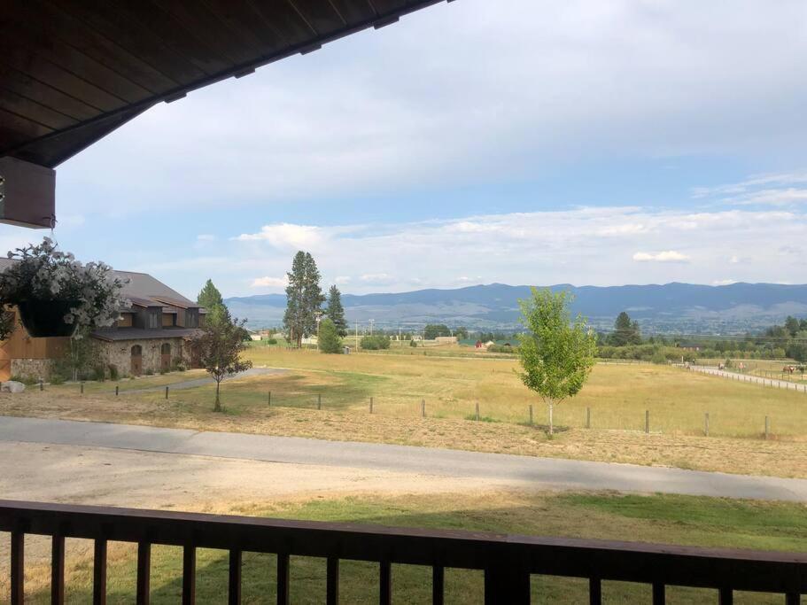Stunning Views, Prime Location Holiday home